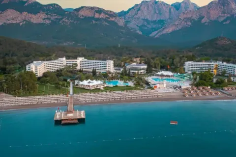 Mirage Park Hotel