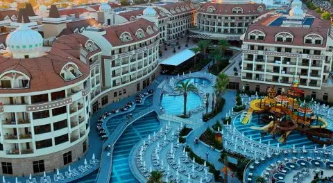 Kirman Belazur Hotel