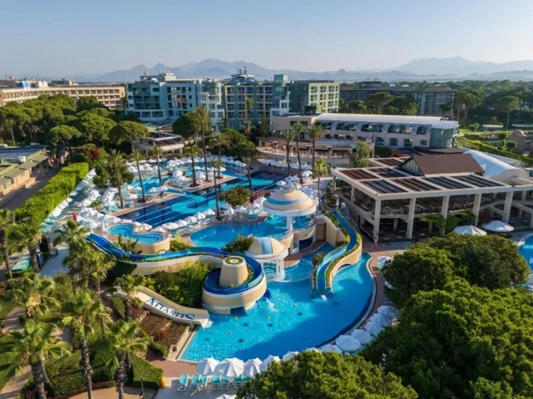 Limak Atlantis Deluxe Hotel